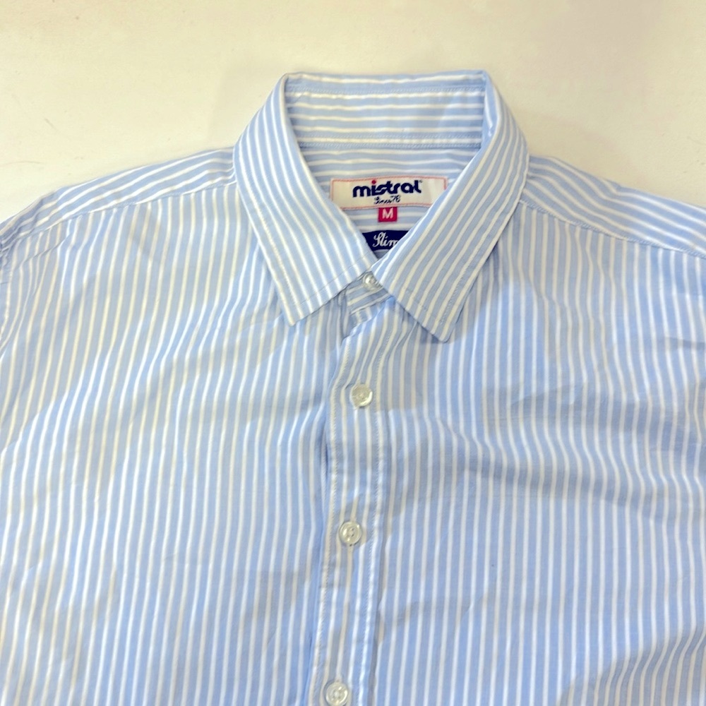 Mistral Men’s Slim Blue and White Button Down Shirt, Medium